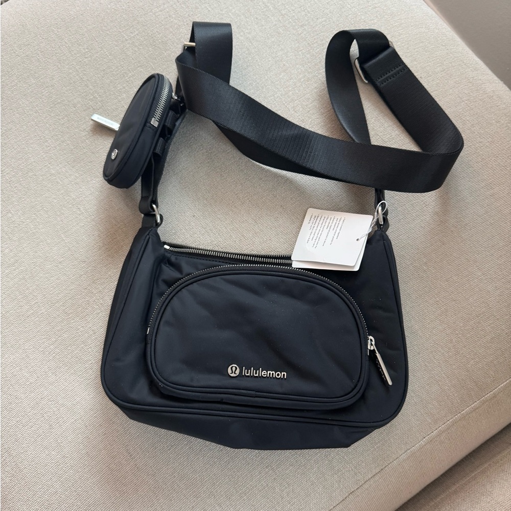 New with tags Lululemon crossbody black nylon bag